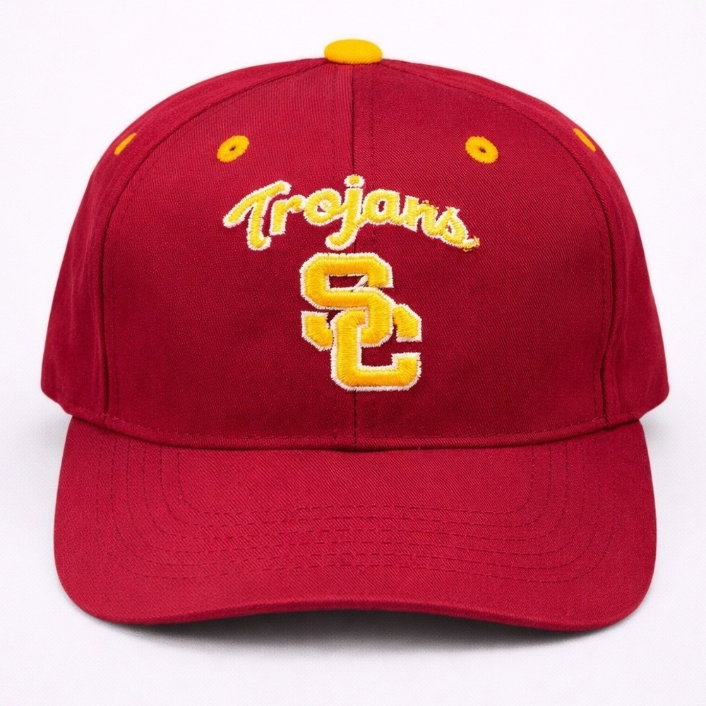 Vintage USC Trojans Mens Cardinal‎ Red Gold Embroidered Adjustable Baseball Cap